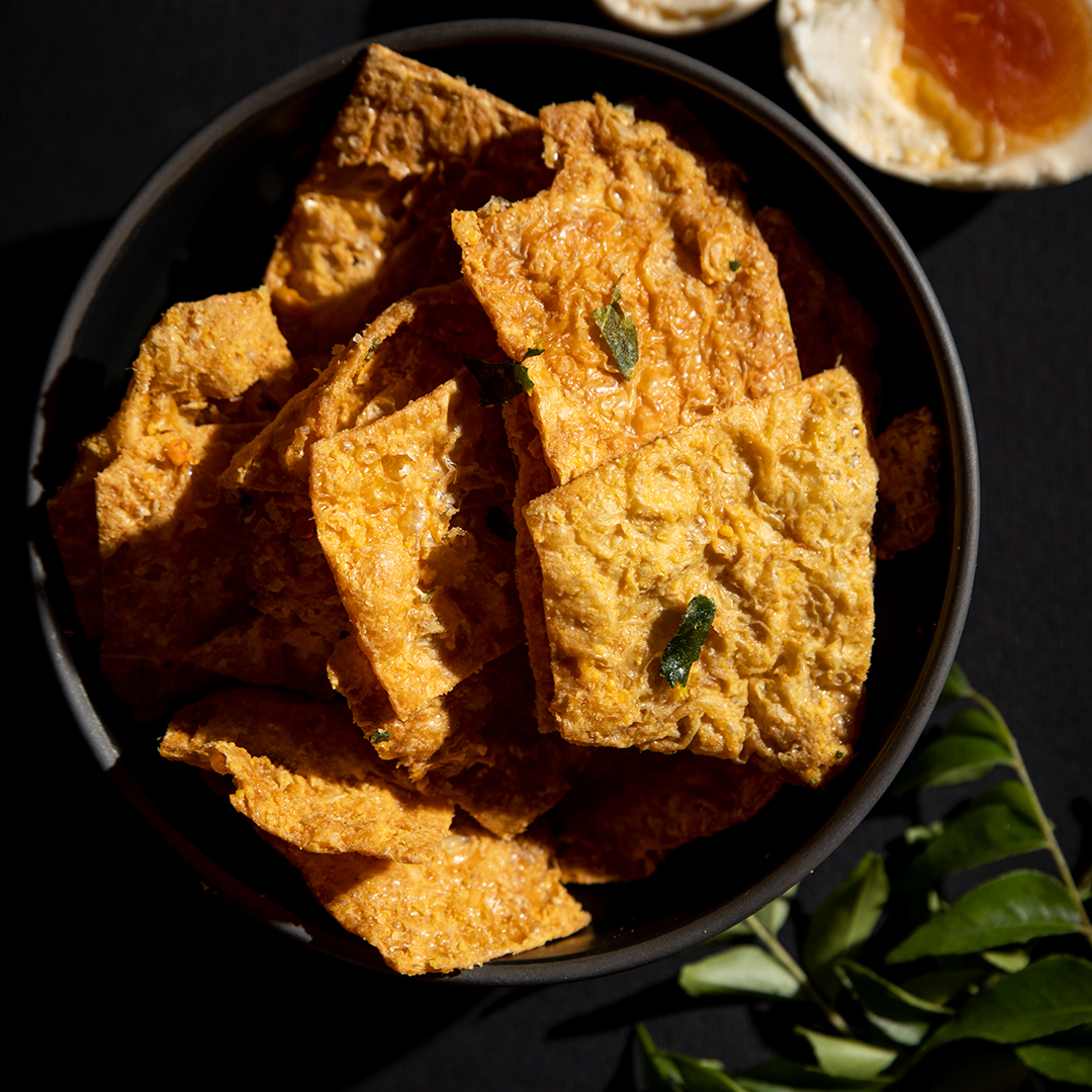 SALT EGG SOY SKIN 04